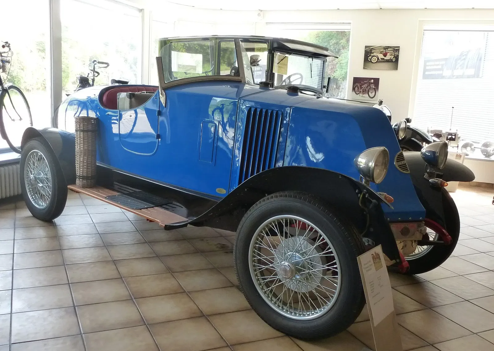 Oldtimer & Fahrzeugmuseum