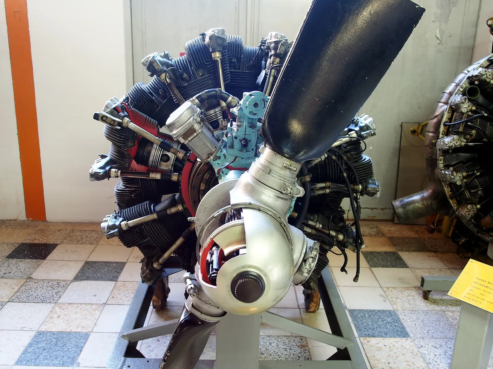 Flugausstellung L. + P. Junior