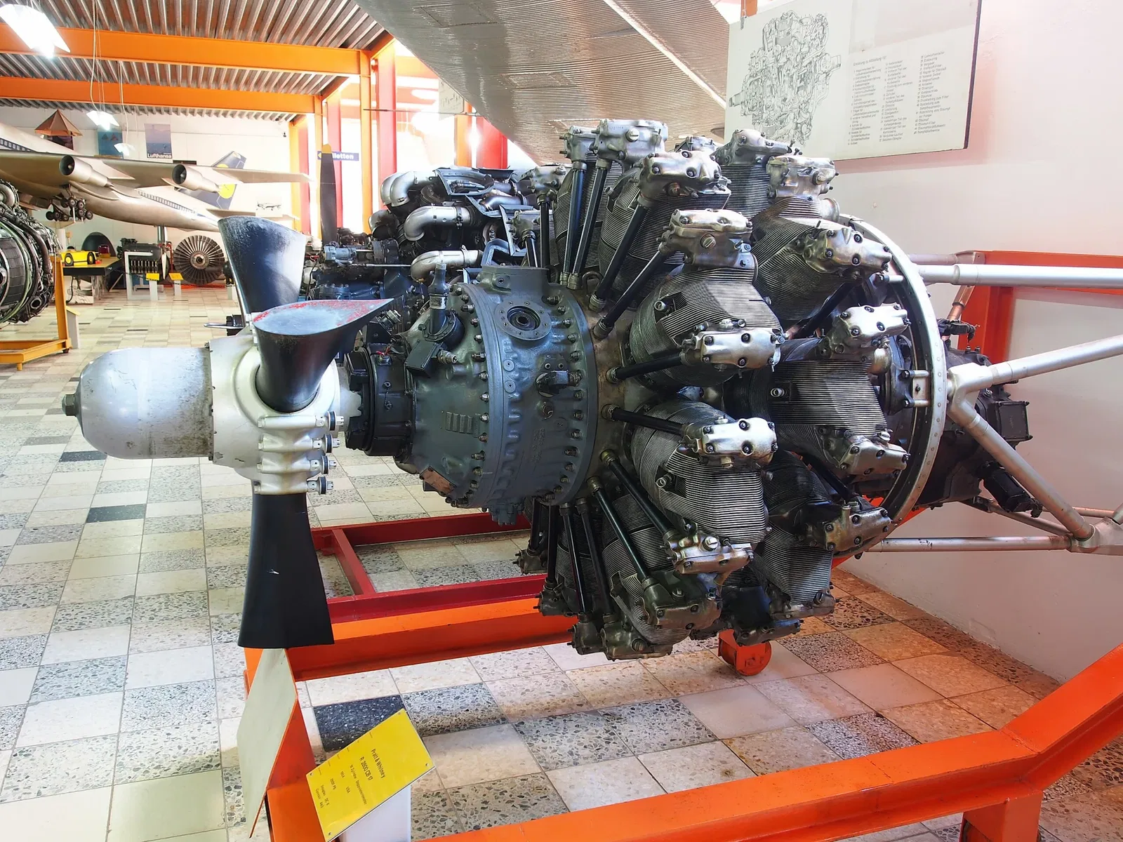 Flugausstellung L. + P. Junior