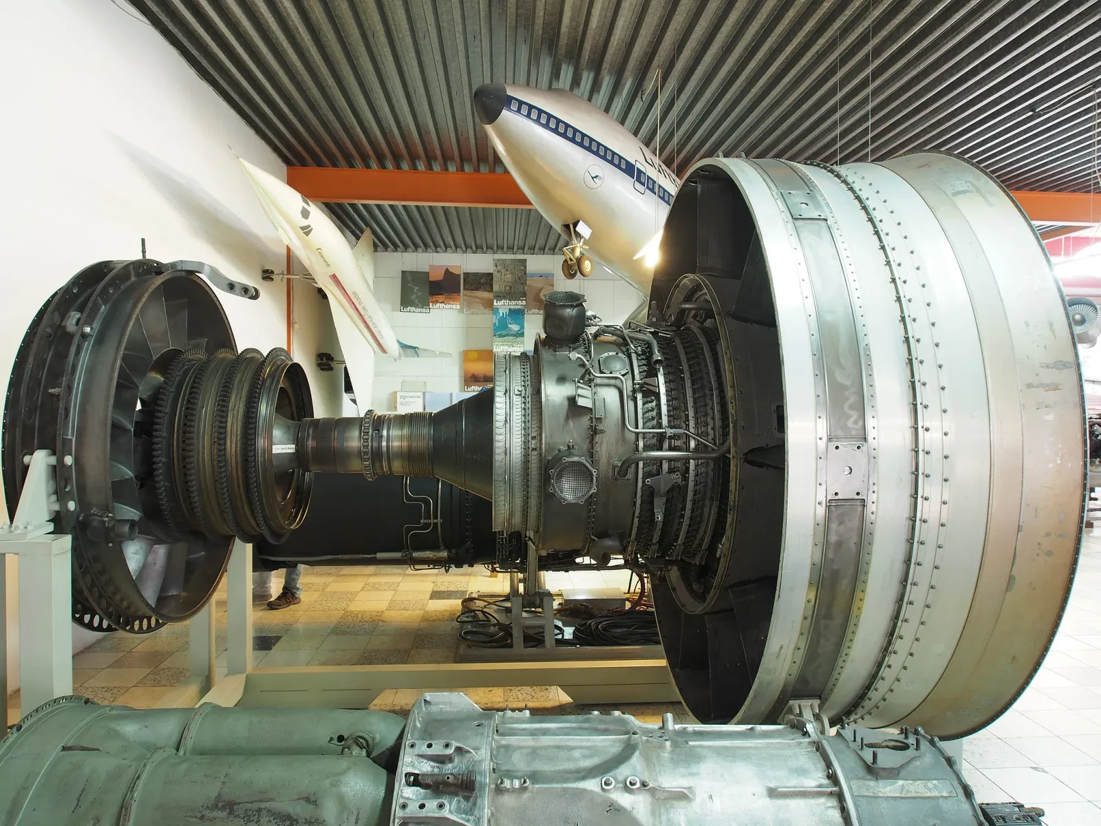 Flugausstellung Peter Junior