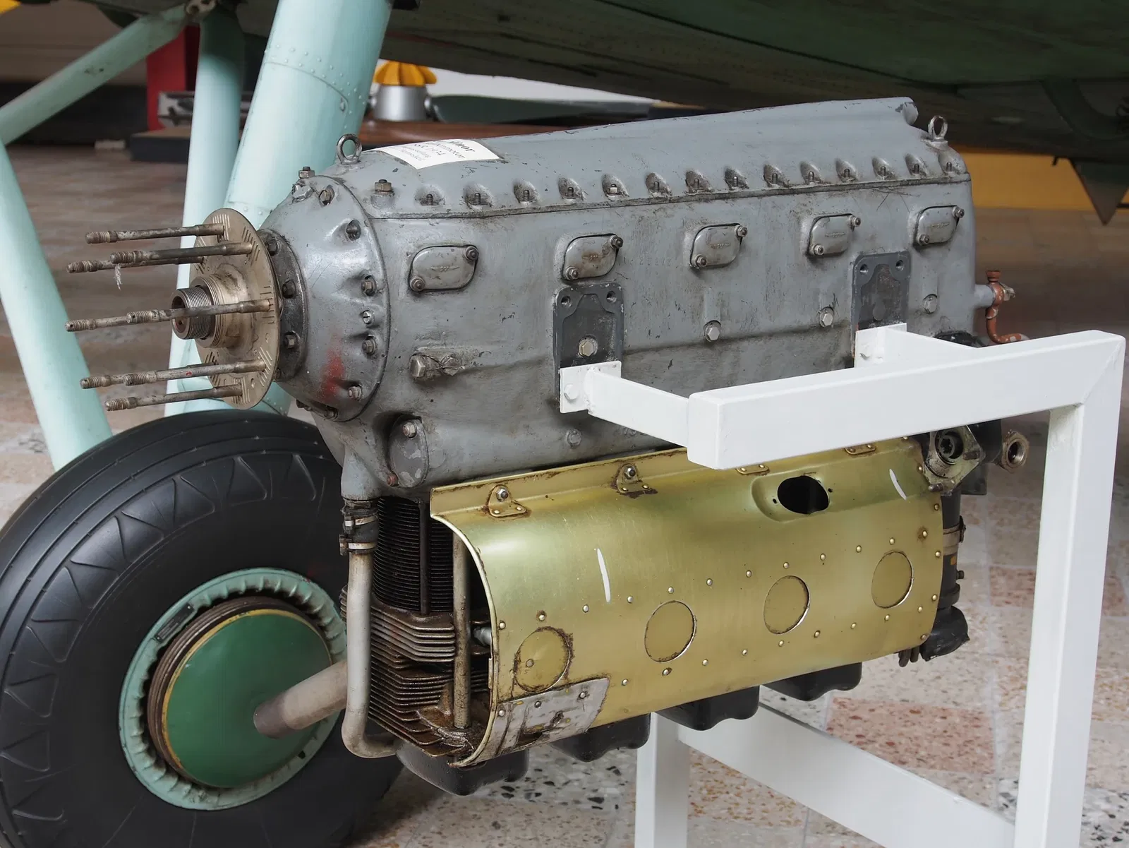 Flugausstellung L. + P. Junior