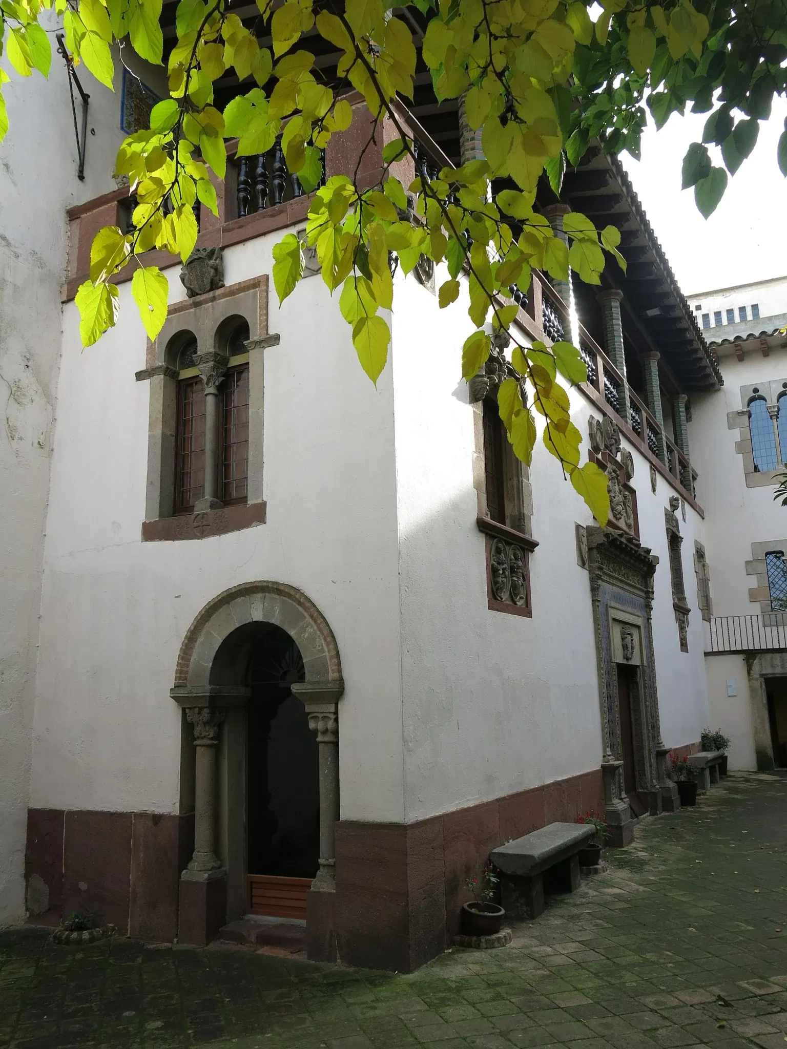 L'Enrajolada Santacana House-Museum