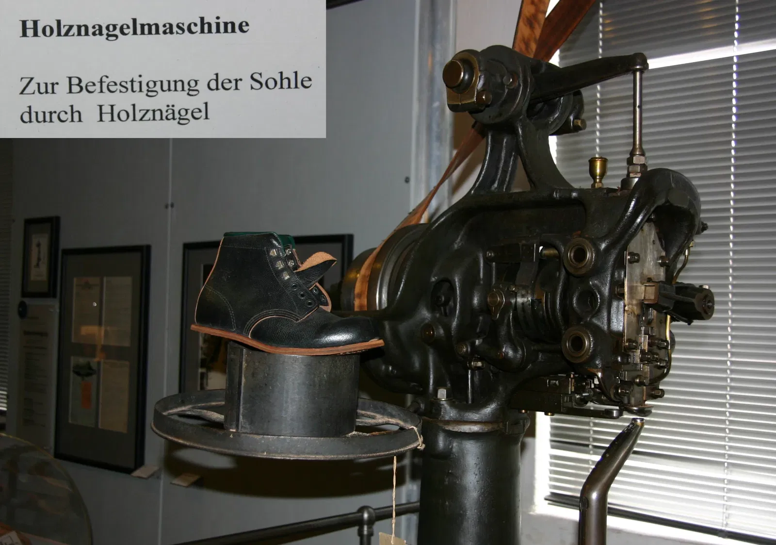 Deutsches Schuhmuseum Hauenstein