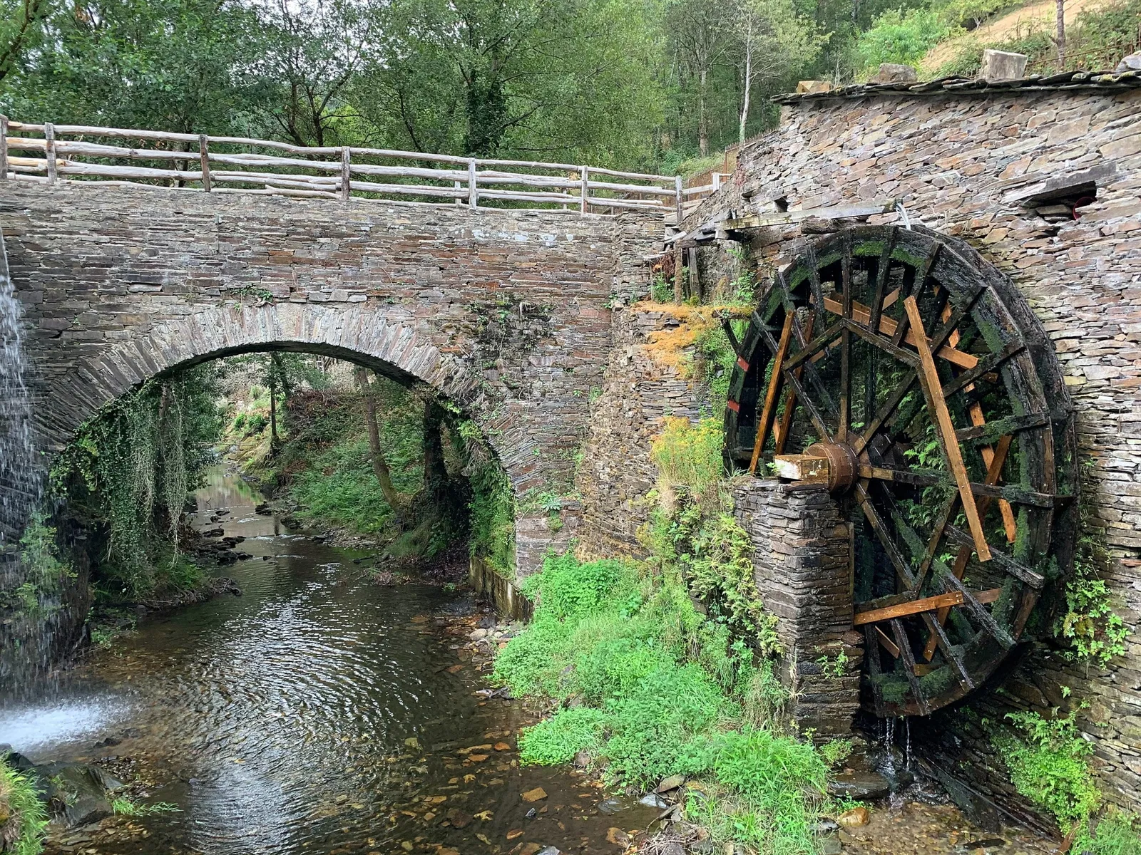 Mazonovo Ethnographic Ensemble