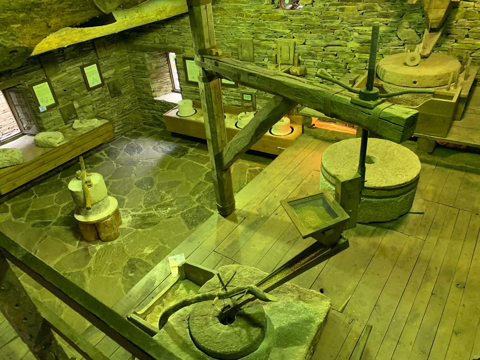 Mazonovo Ethnographic Ensemble