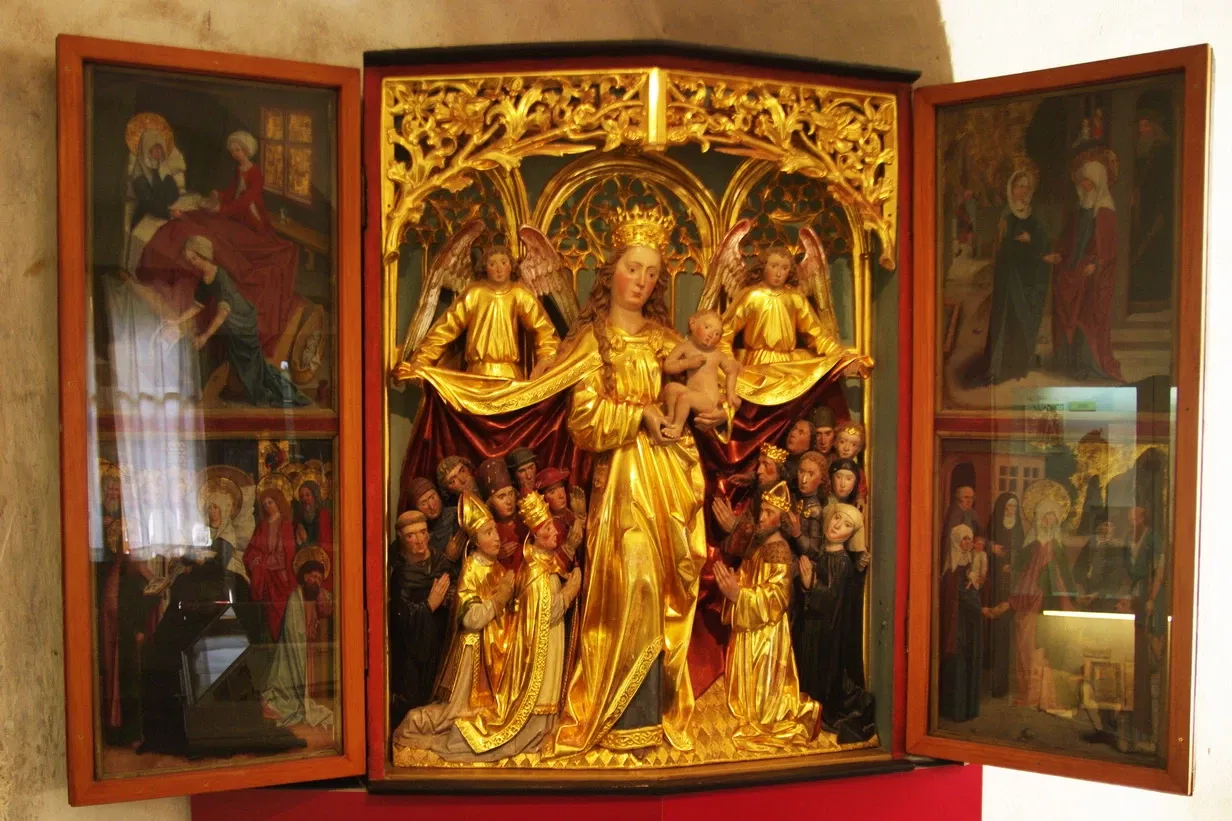 Burg Guttenberg Haßmersheim