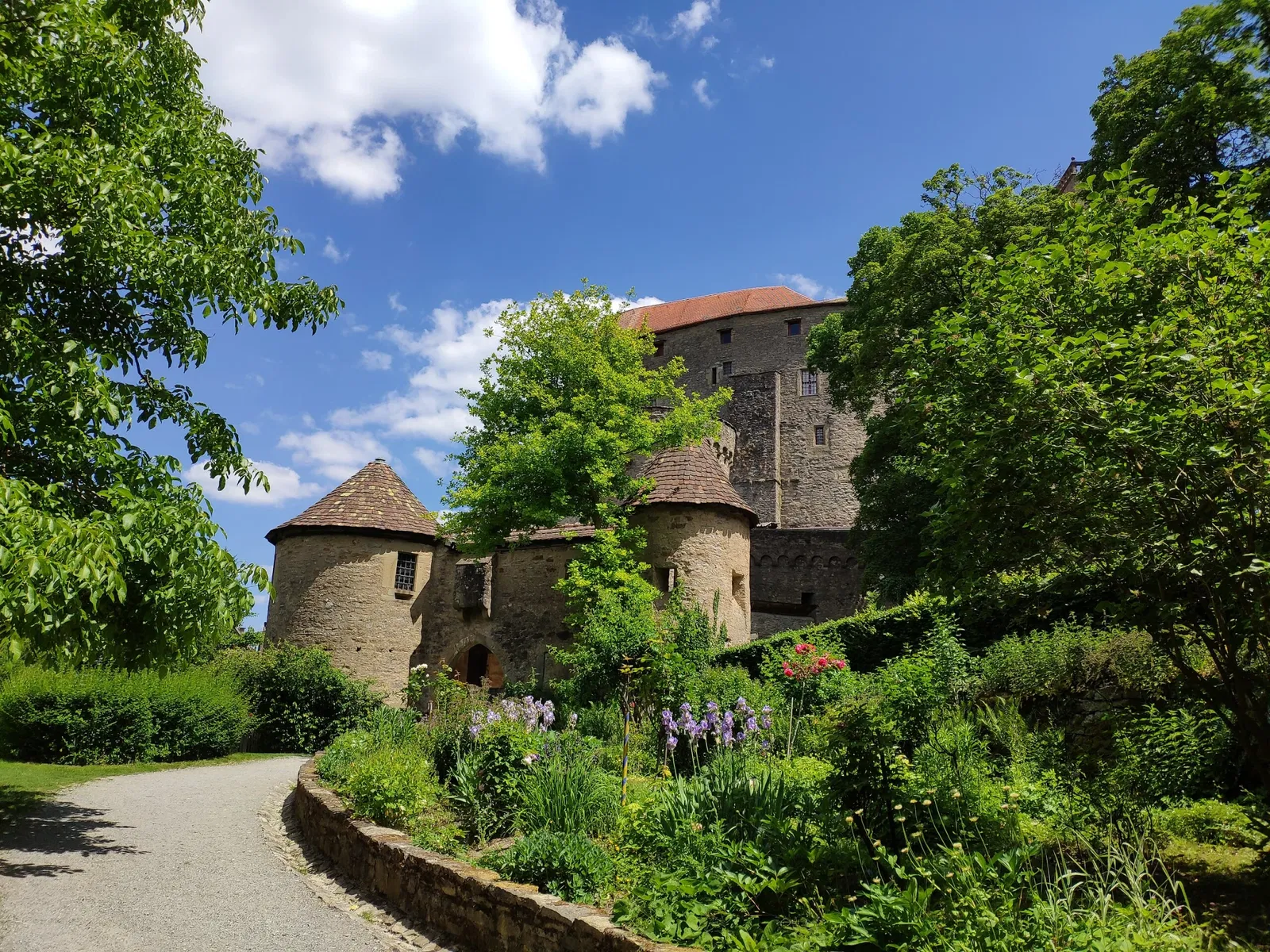 Burg Guttenberg Haßmersheim