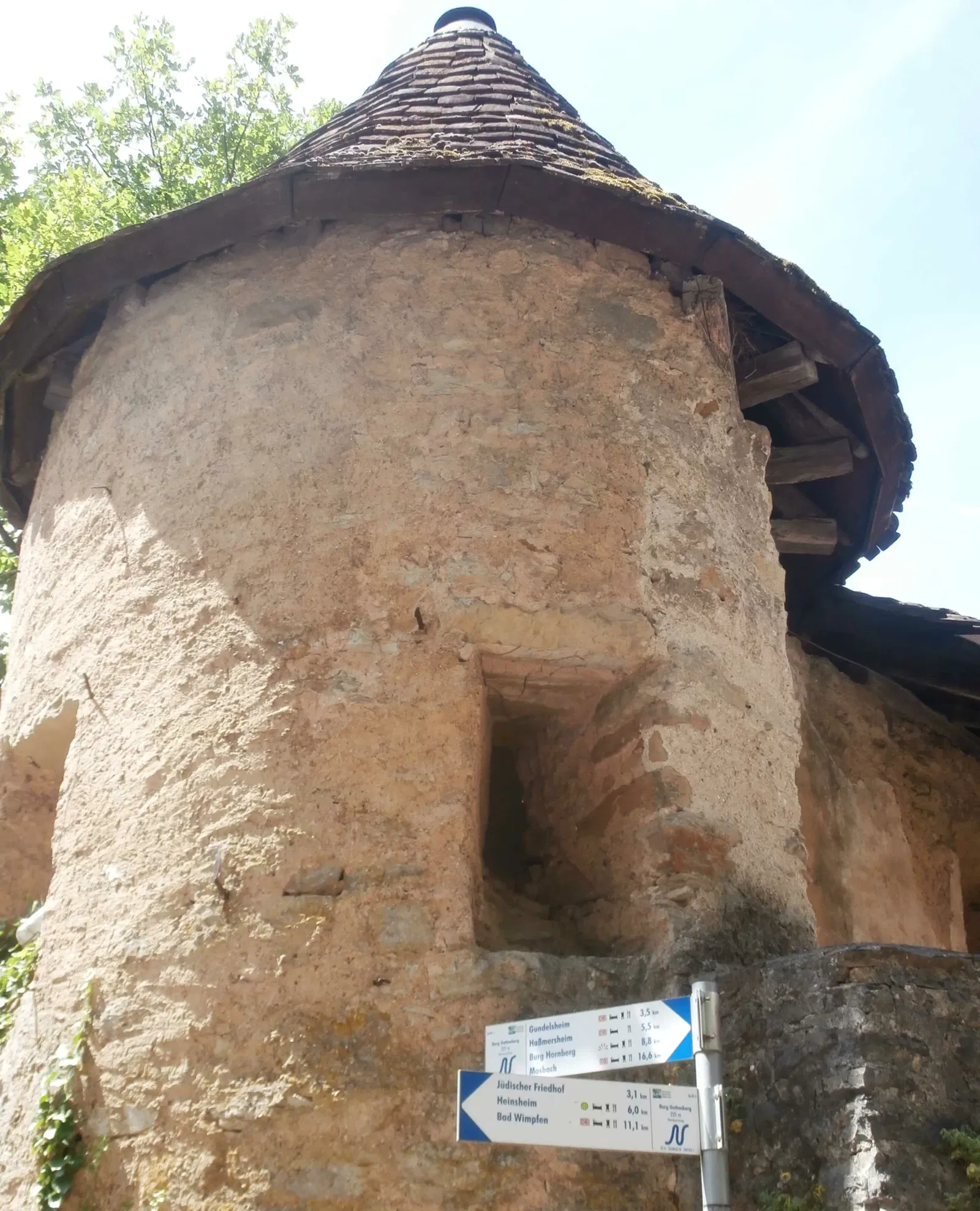 Burg Guttenberg Haßmersheim