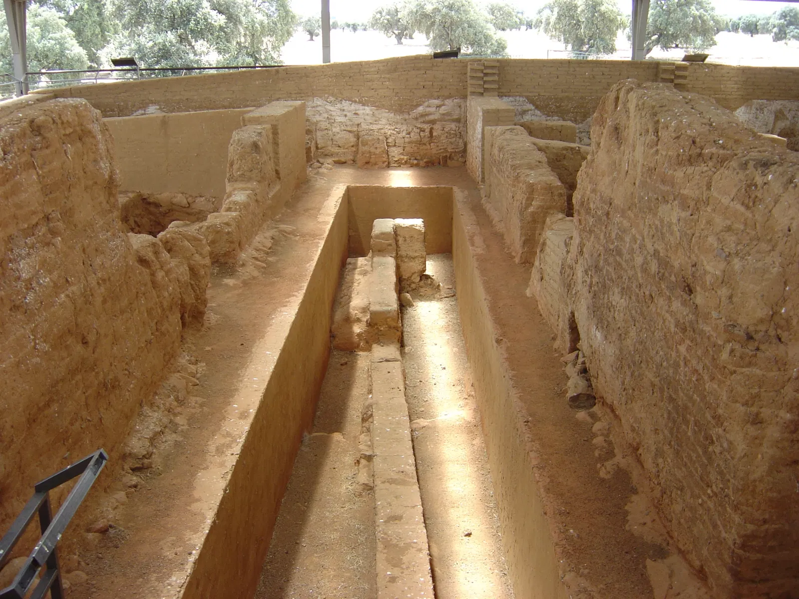 Cancho Roano Interpretation Center