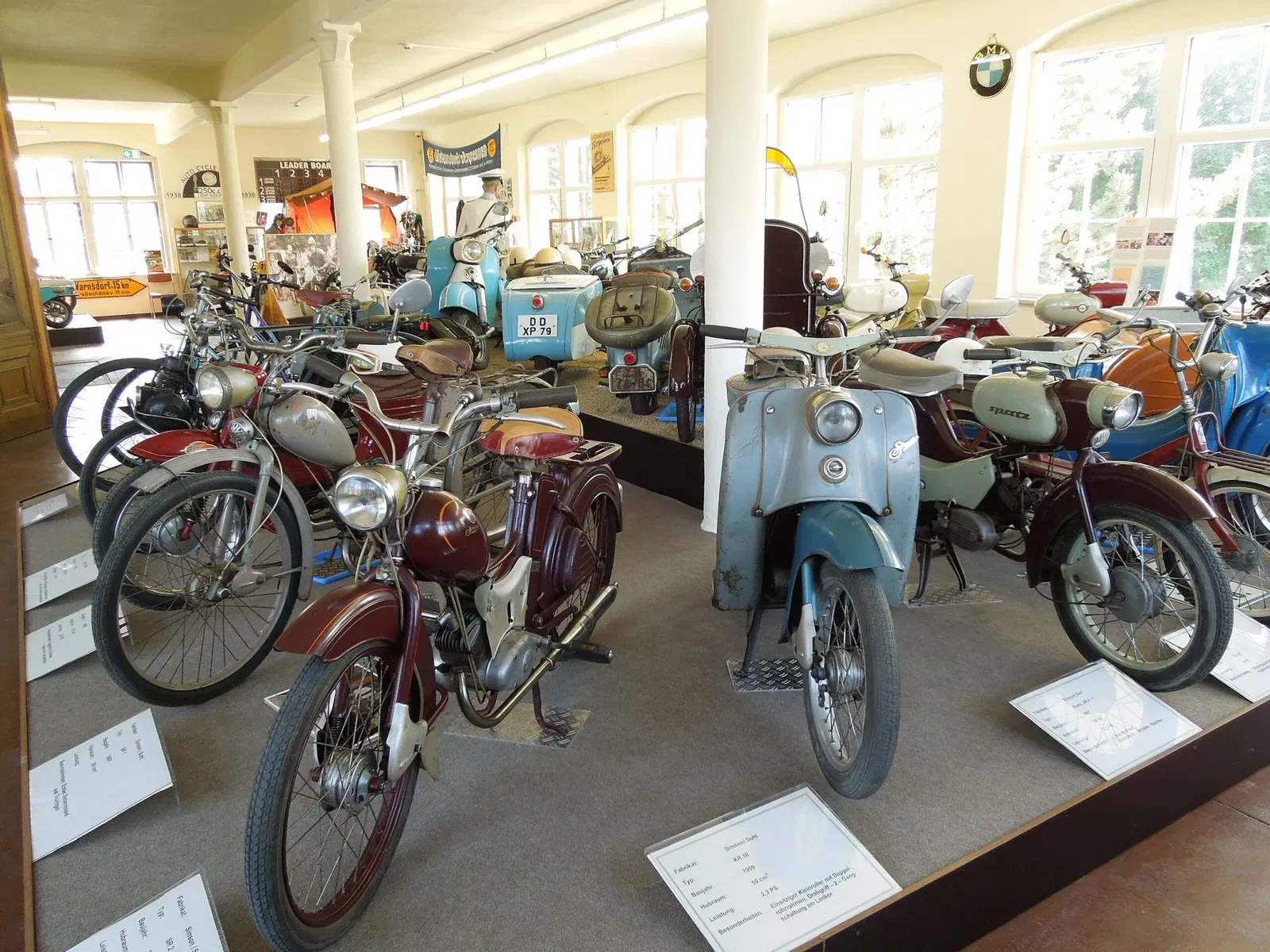 Motorrad-Veteranen und Techniek-Museum
