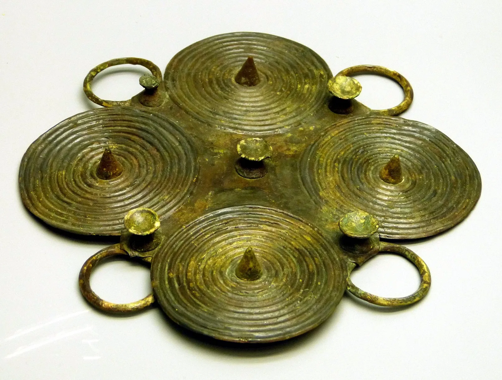 Kastenhof Landau - Das Museum für Steinzeit und Gegenwart