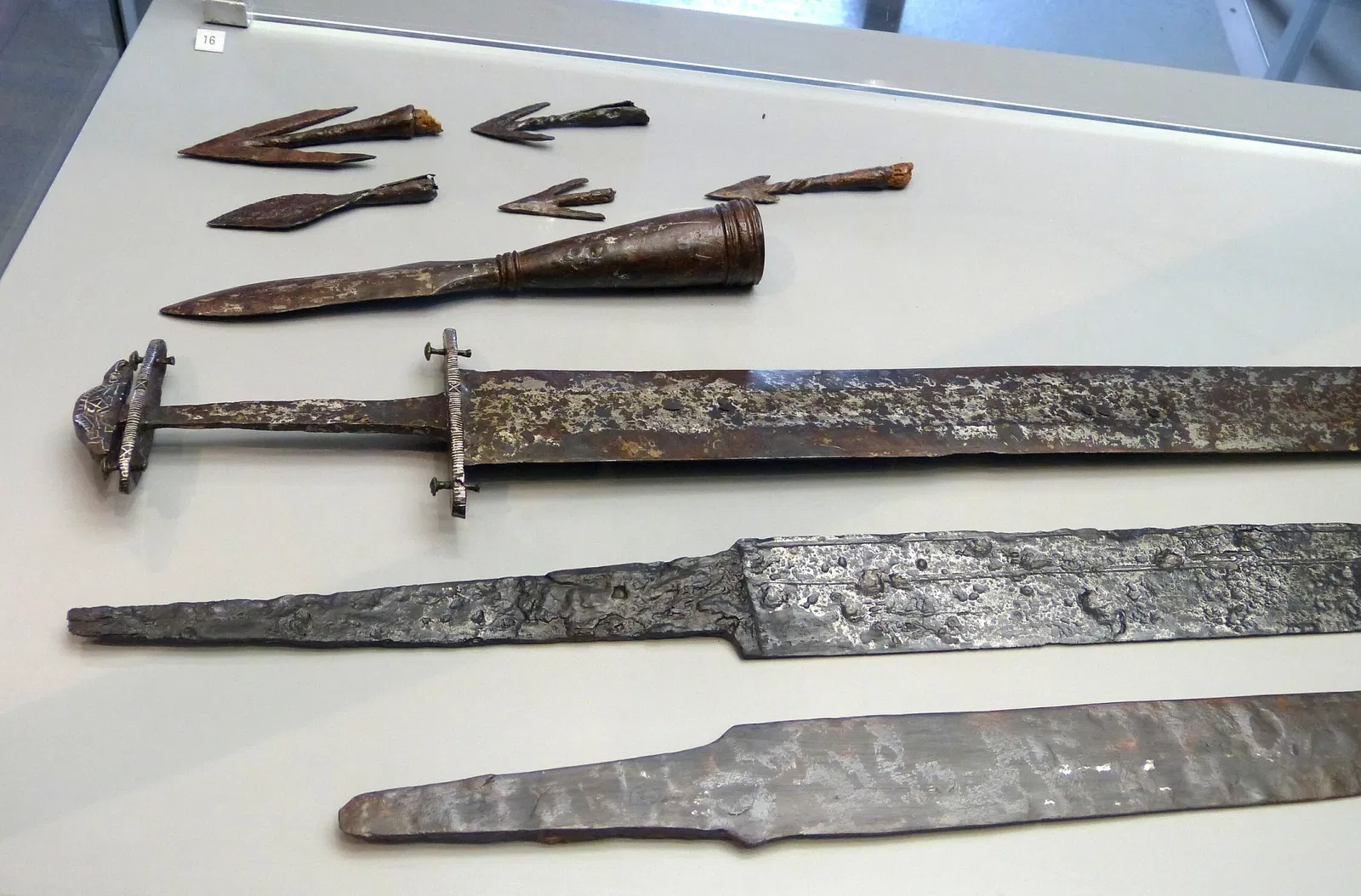 Kastenhof Landau - Das Museum für Steinzeit und Gegenwart