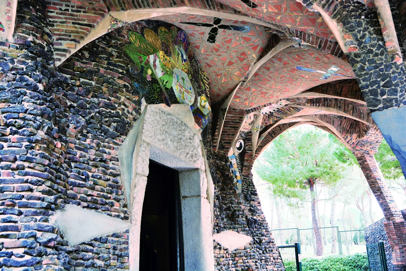 Church of Colònia Güell