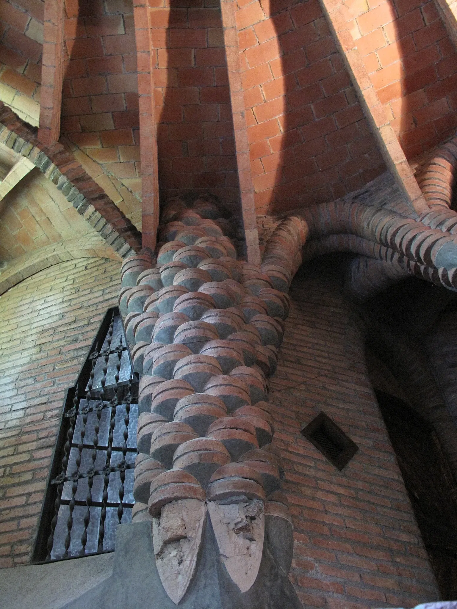 Church of Colònia Güell