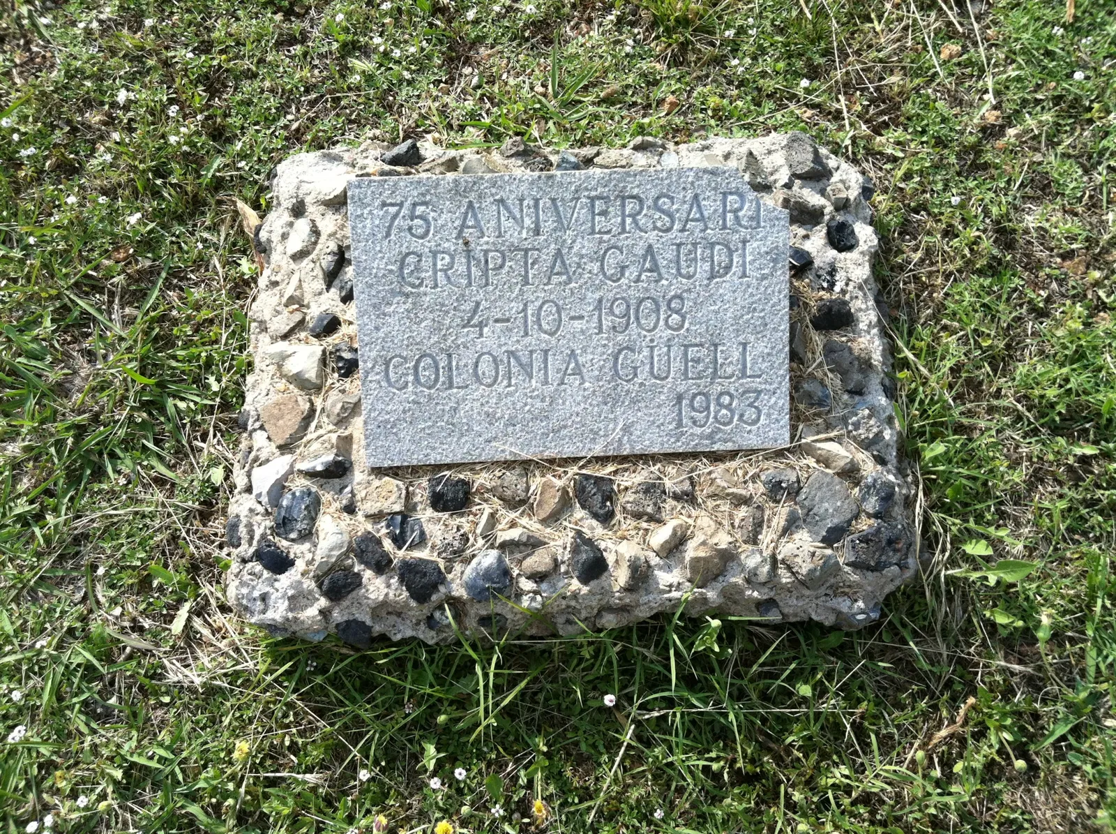 Cripta de la Colònia Güell