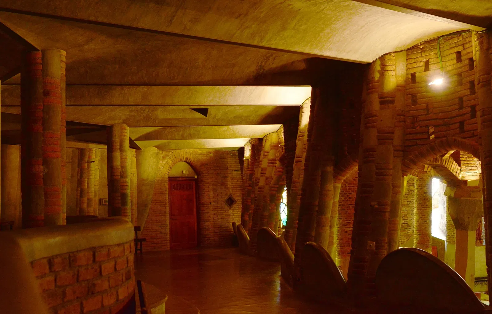 Church of Colònia Güell