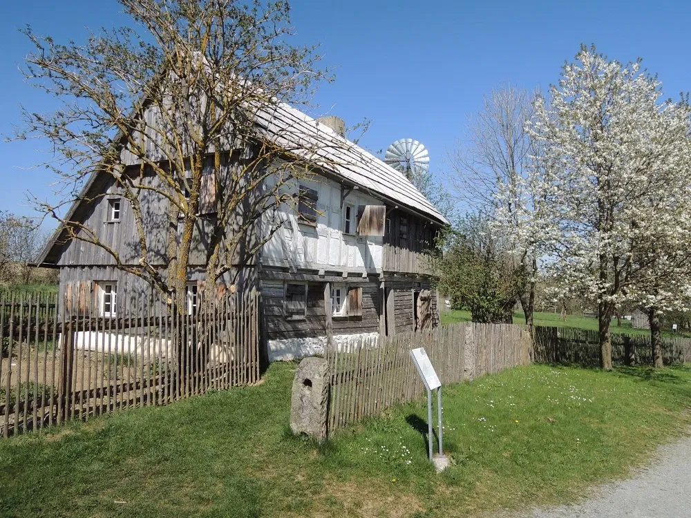 Oberfränkisches Farm Museum Kleinlosnitz