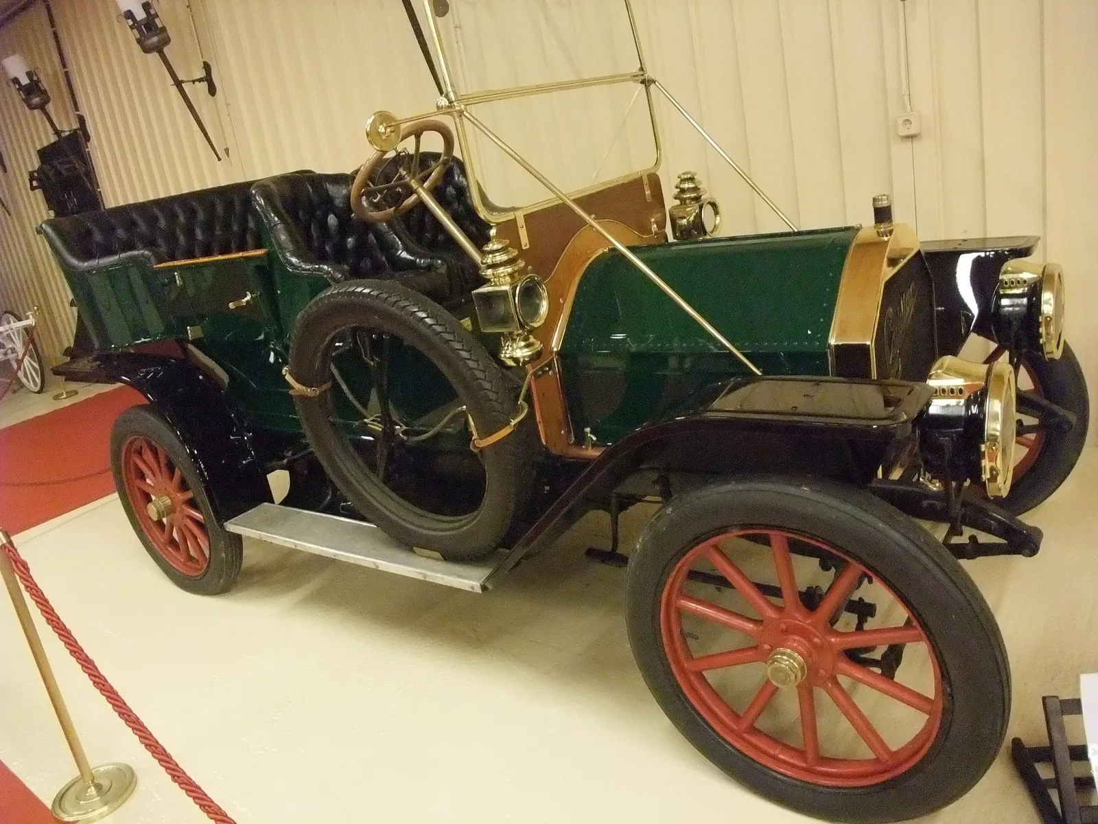 Ancient and Classic Cars Museum