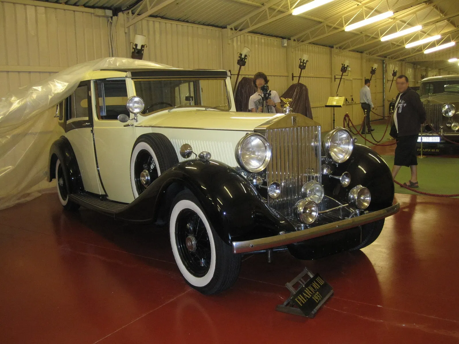 Museo de Coches Antiguos