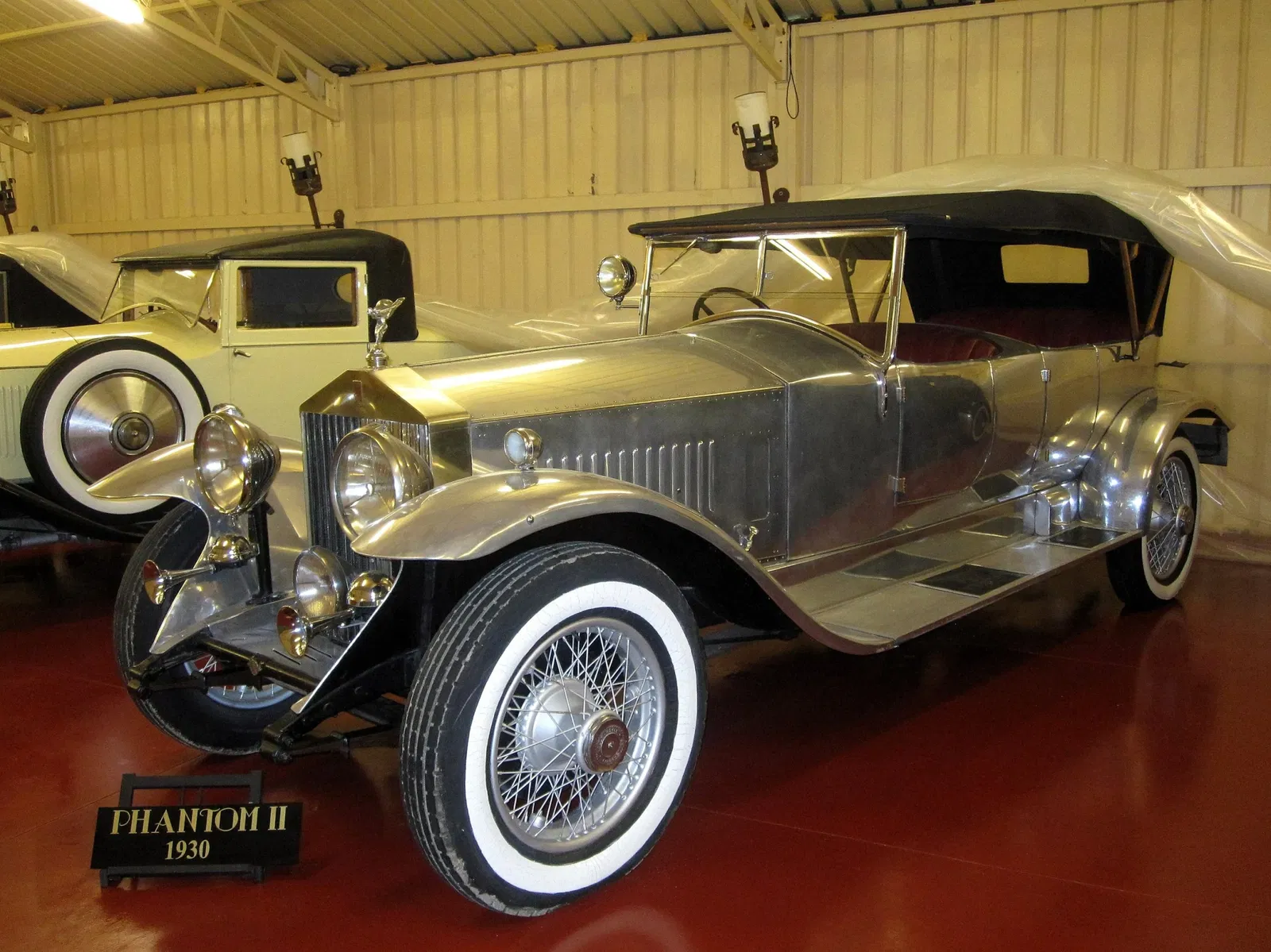 Ancient and Classic Cars Museum