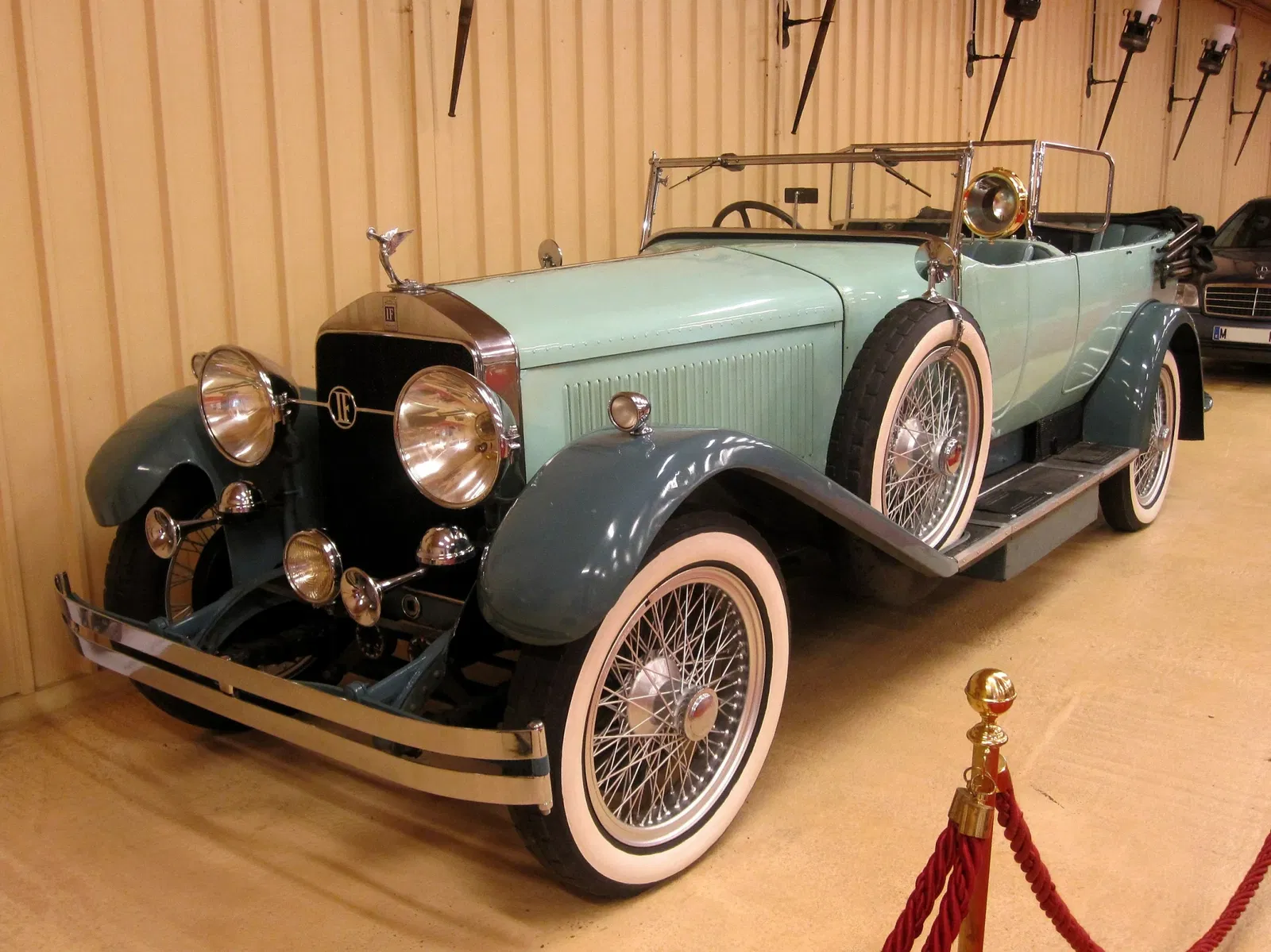 Ancient and Classic Cars Museum