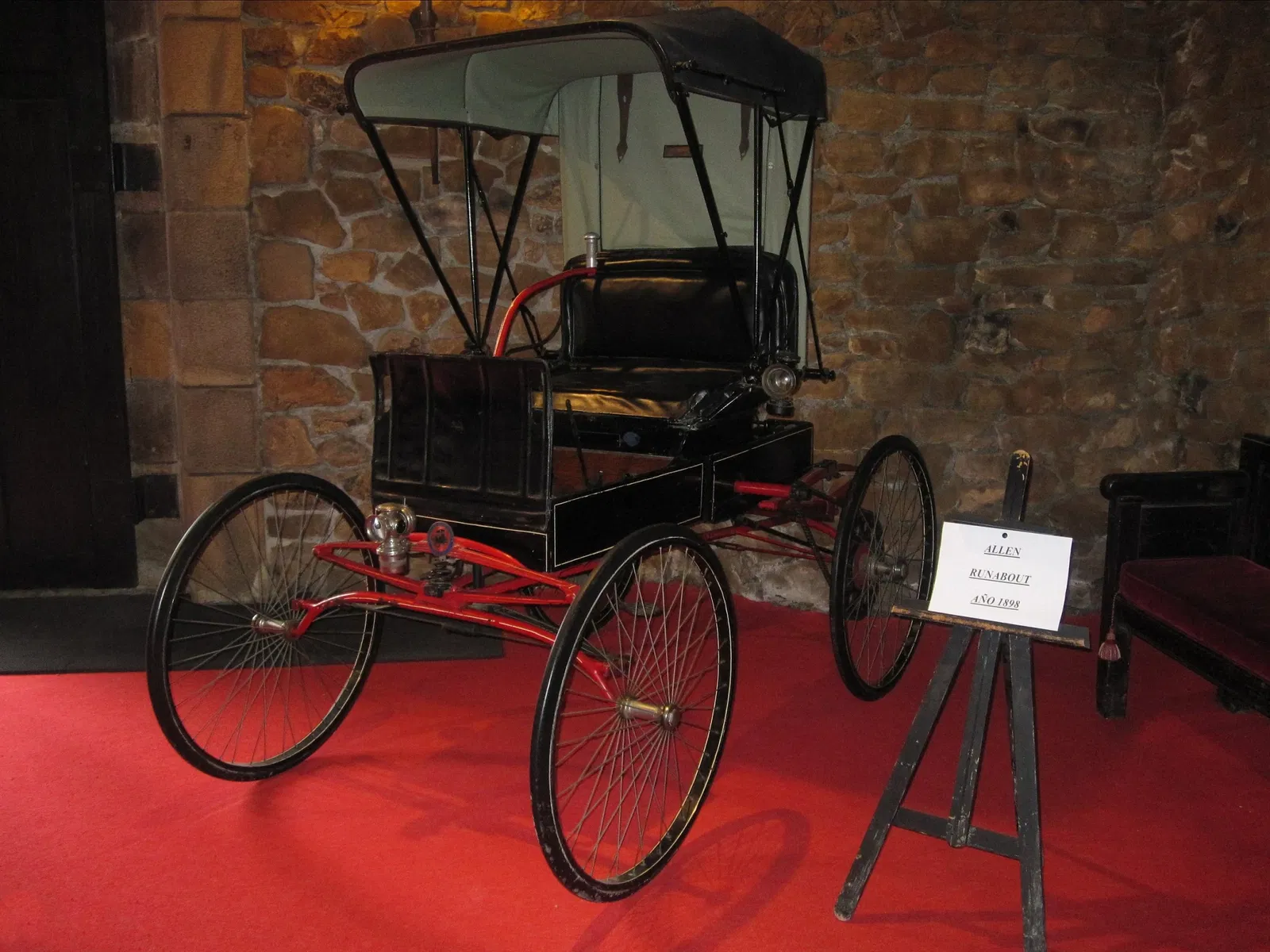 Museo de Coches Antiguos
