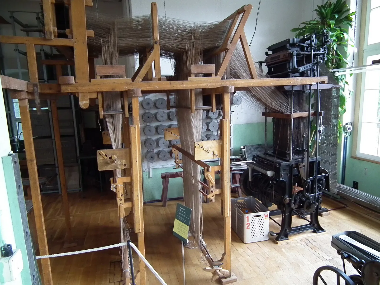 Historische Schauweberei