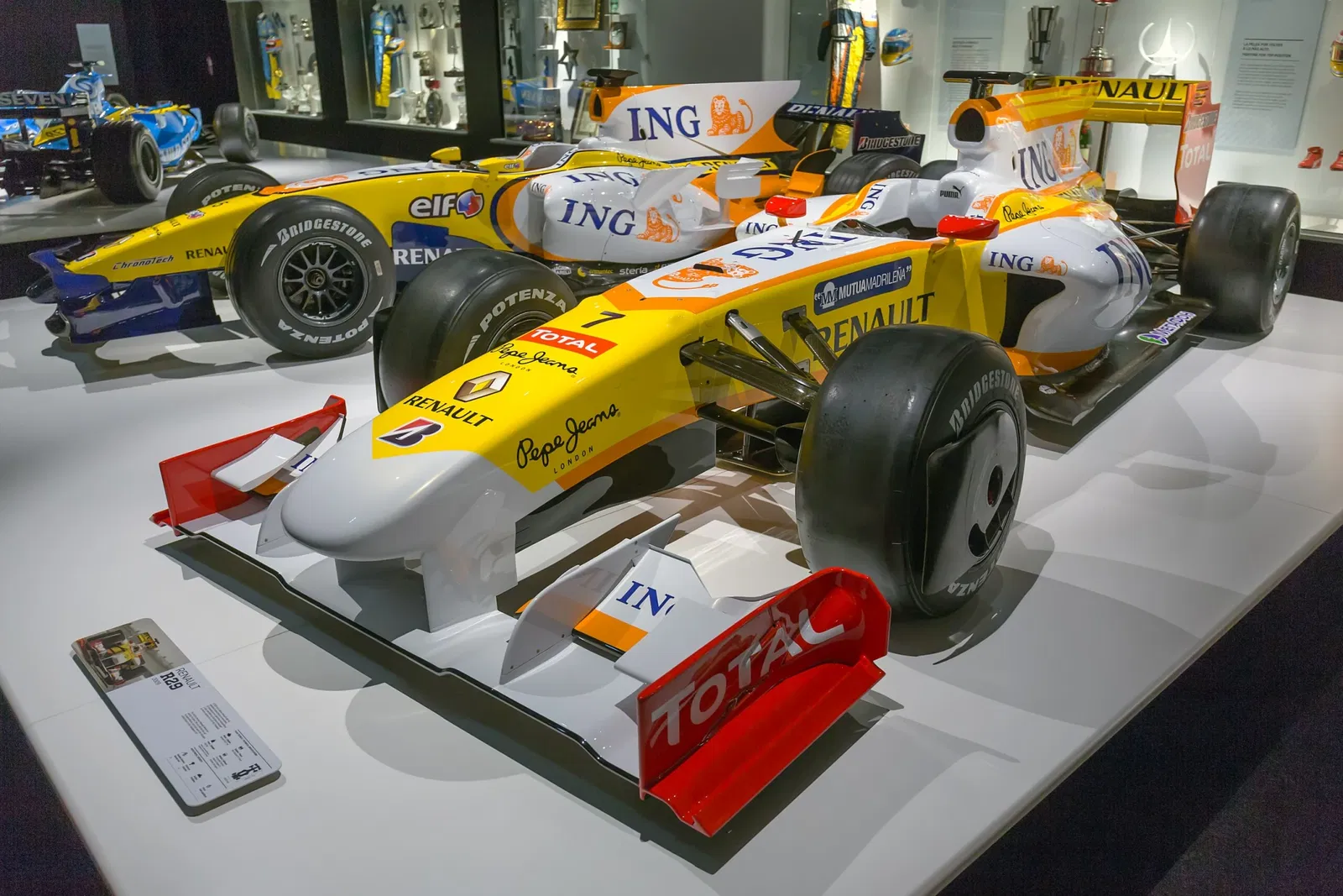 Fernando Alonso Sports Complex