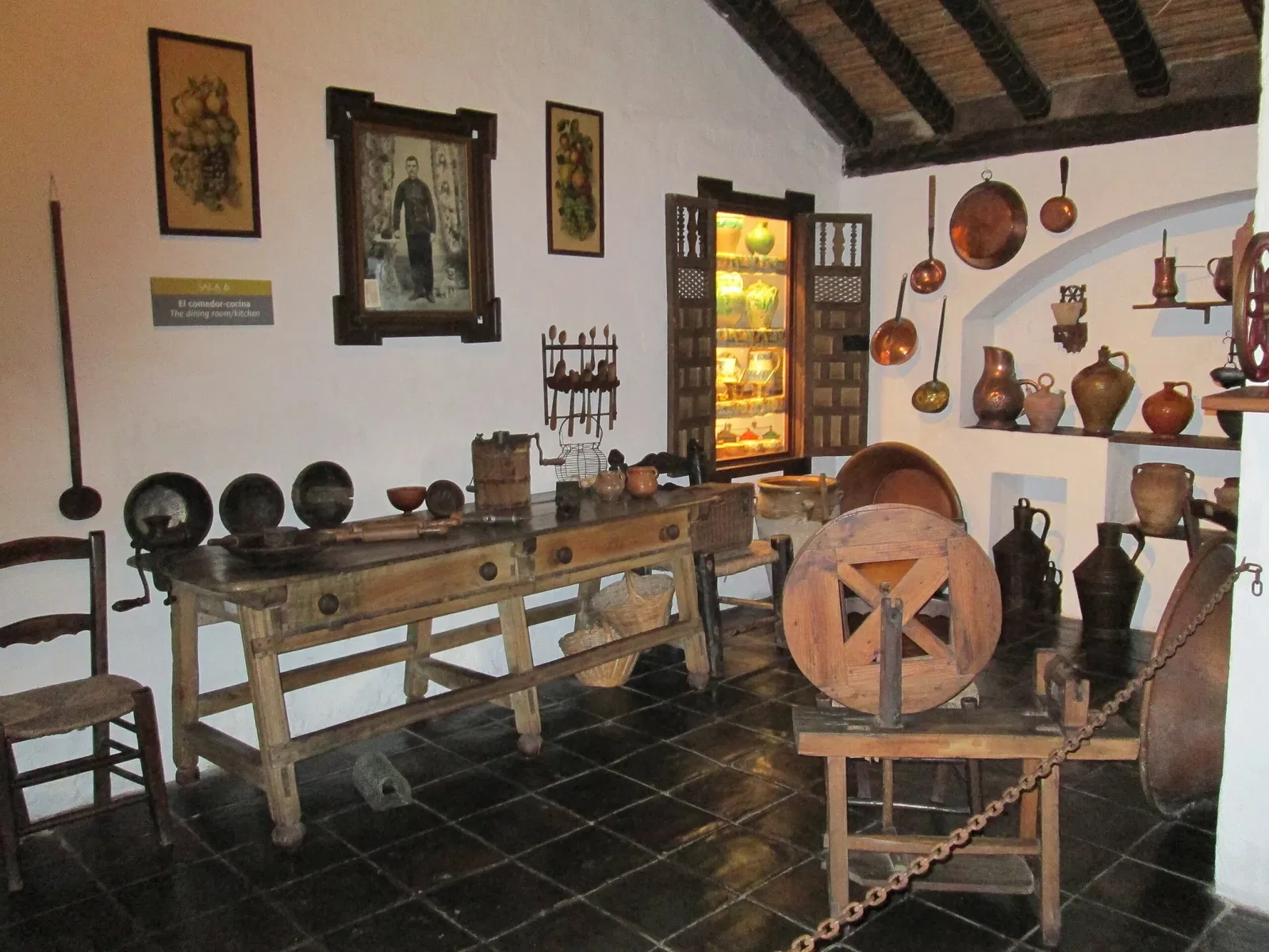 Museum of Arts and Popular Customs