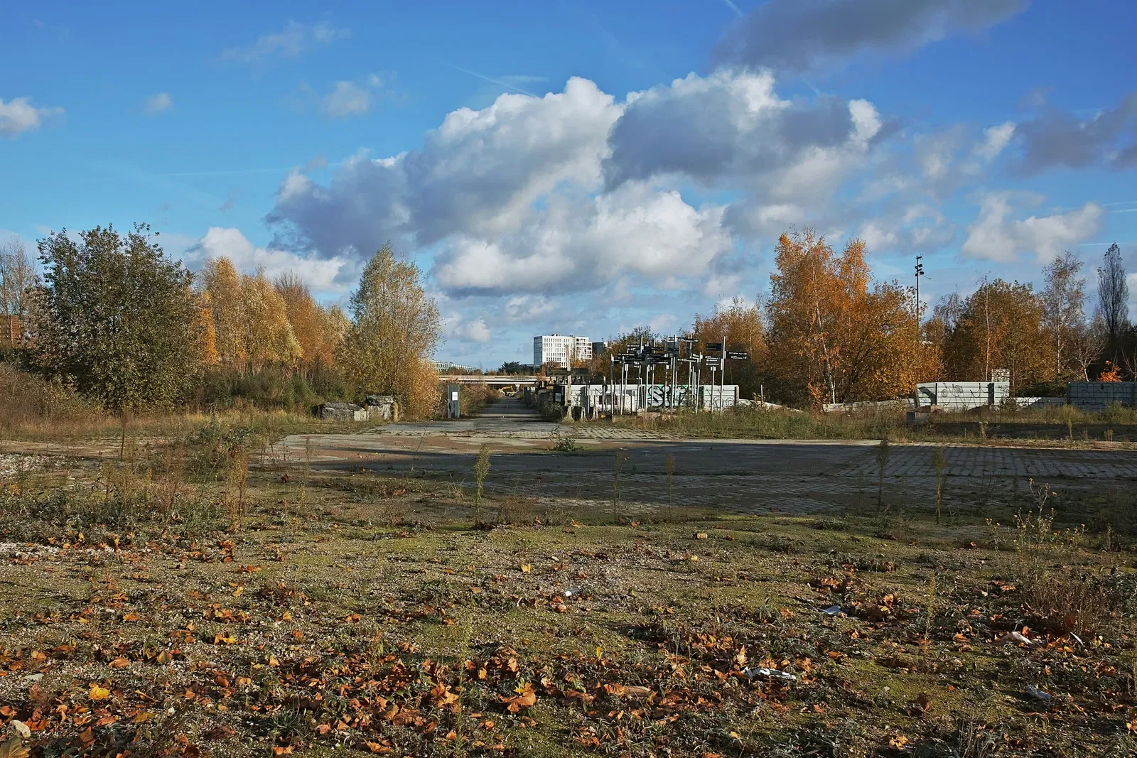Lille-Saint-Sauveur Station