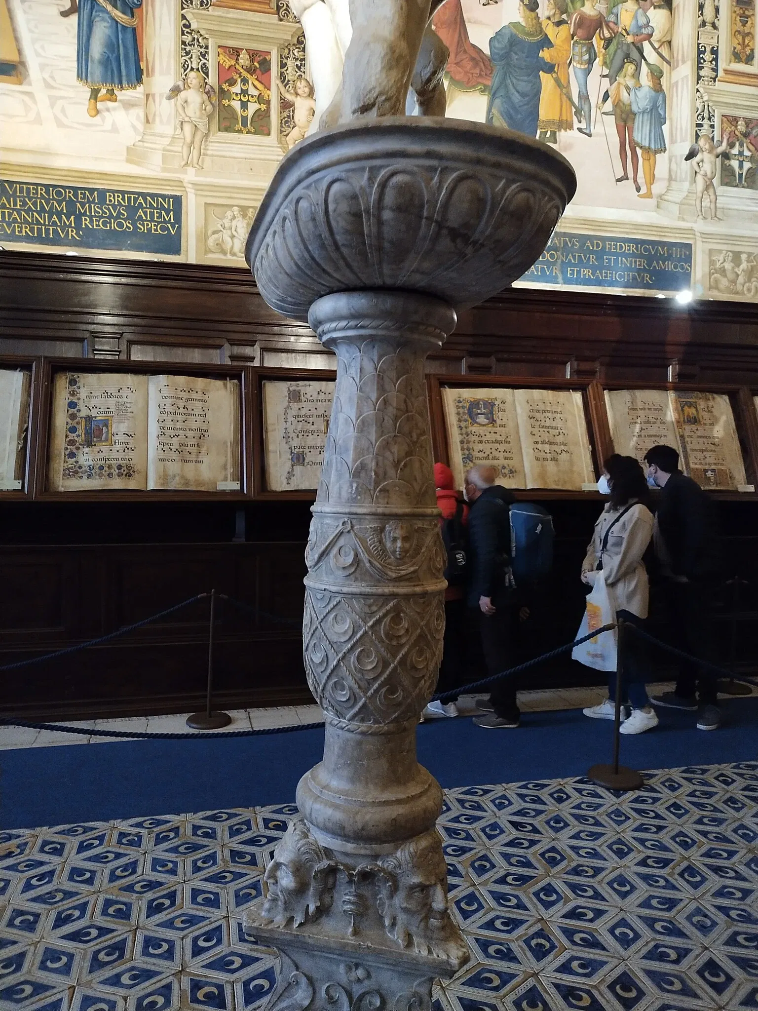 Piccolomini-Bibliothek