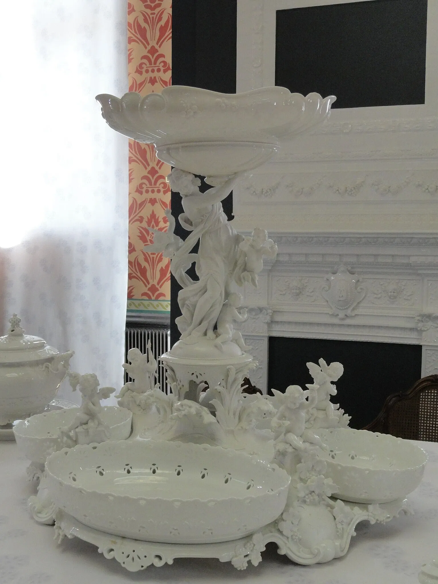 Musée national Adrien-Dubouché