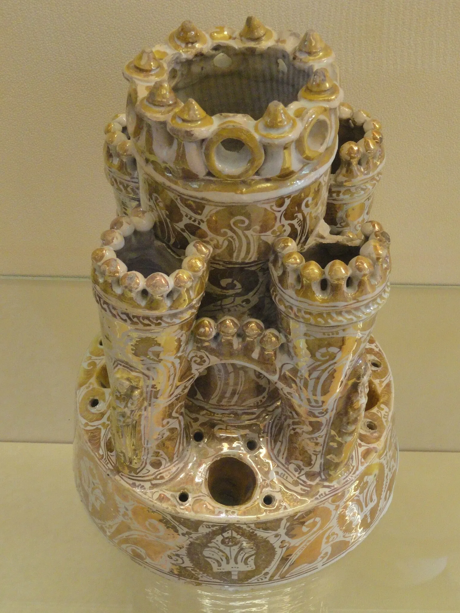 Musée national Adrien-Dubouché