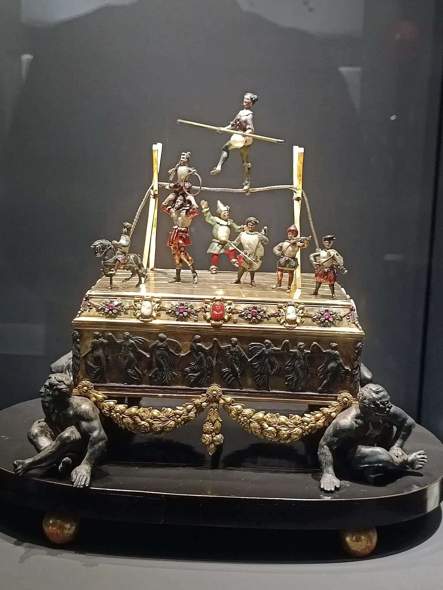 Museum of Applied and Decorative Arts