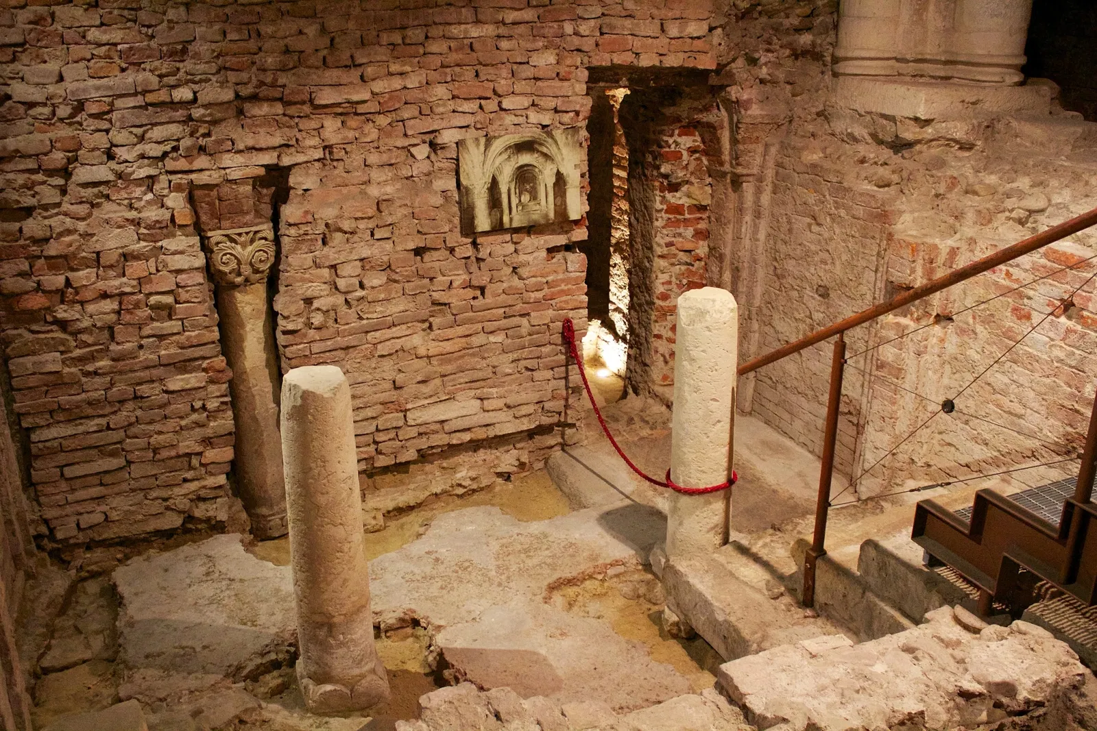 Cripta e museo di Sant'Anastasio