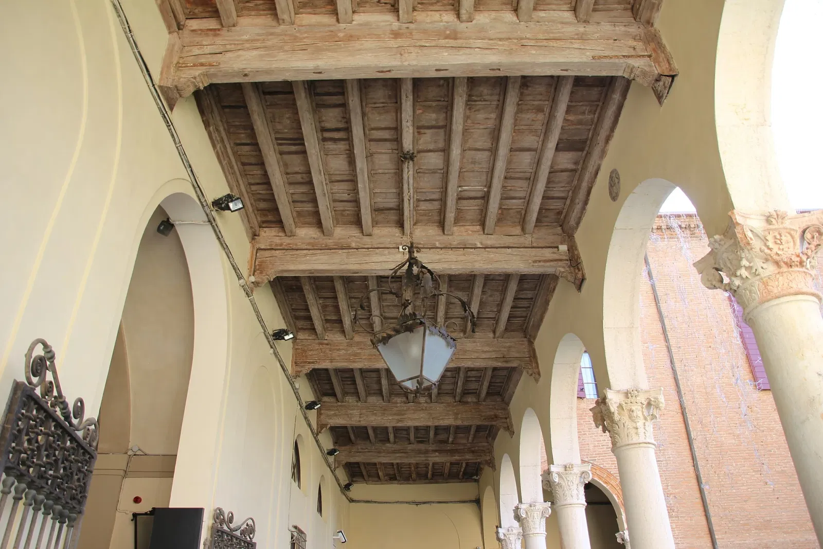 Palazzo dei Diamanti