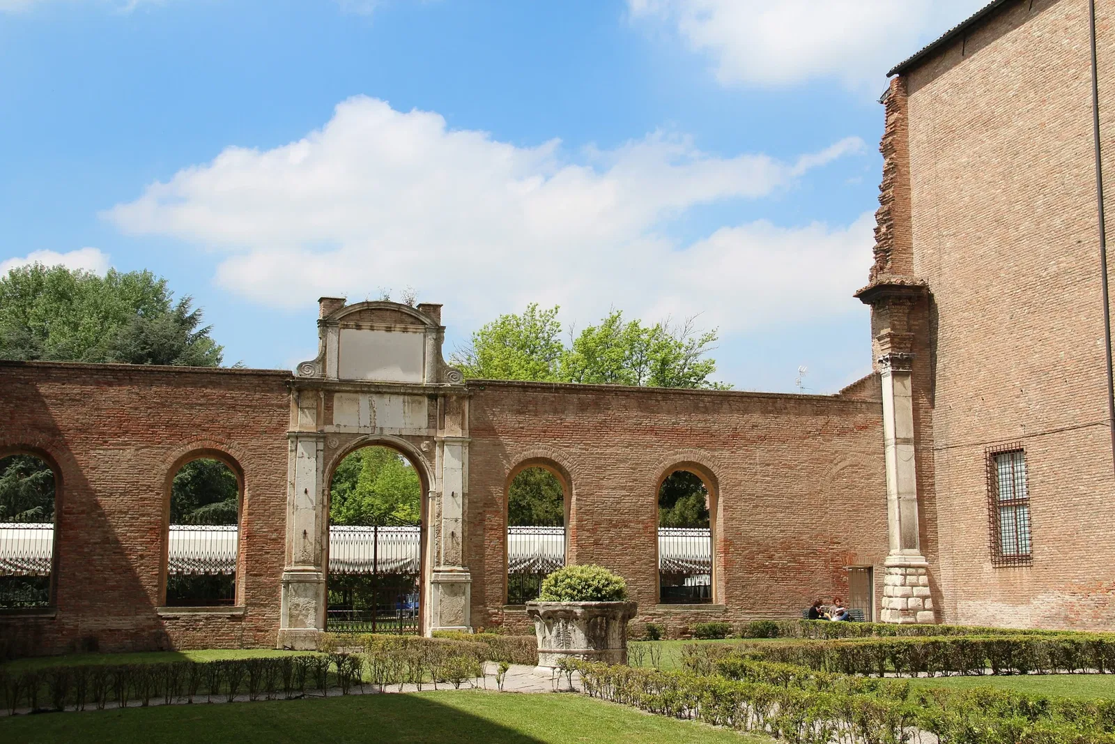 Palazzo dei Diamanti