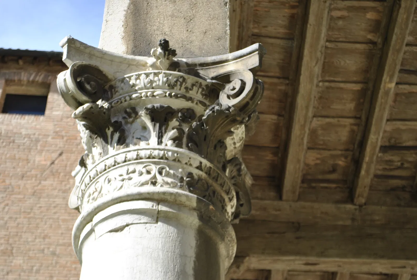 Palazzo dei Diamanti