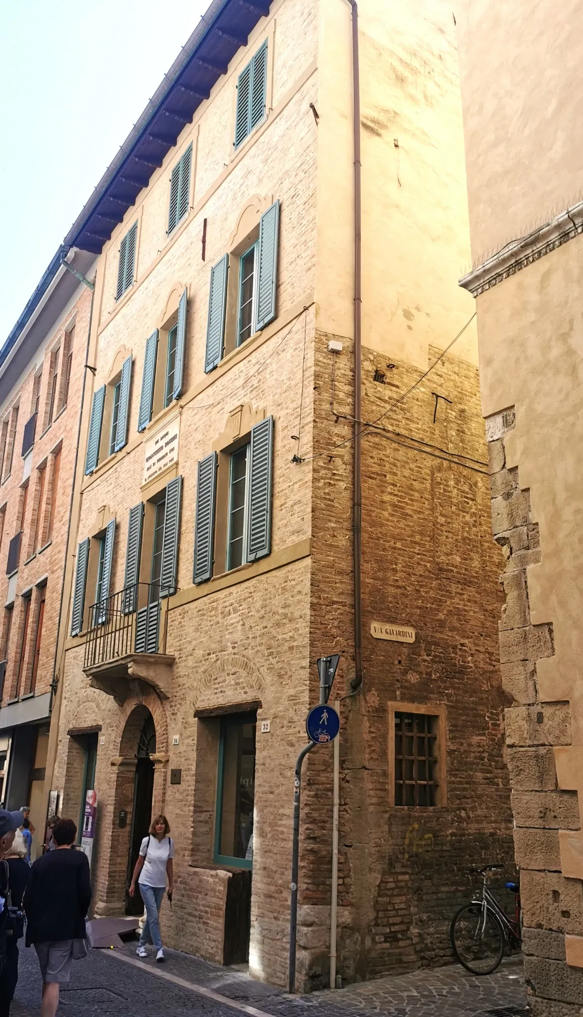 Rossini House