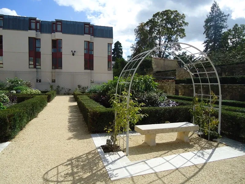 Musée de la Faïence et des Beaux-Arts