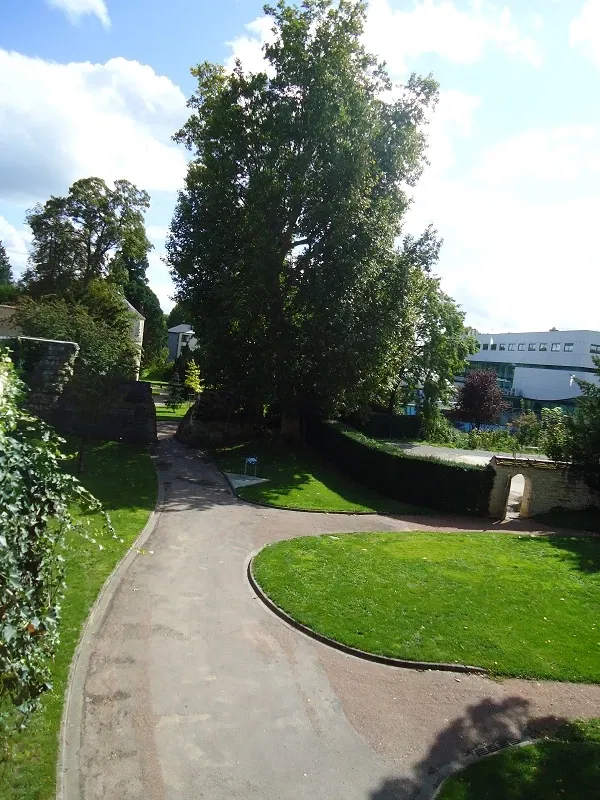 Earthenware and Fine Arts Museum