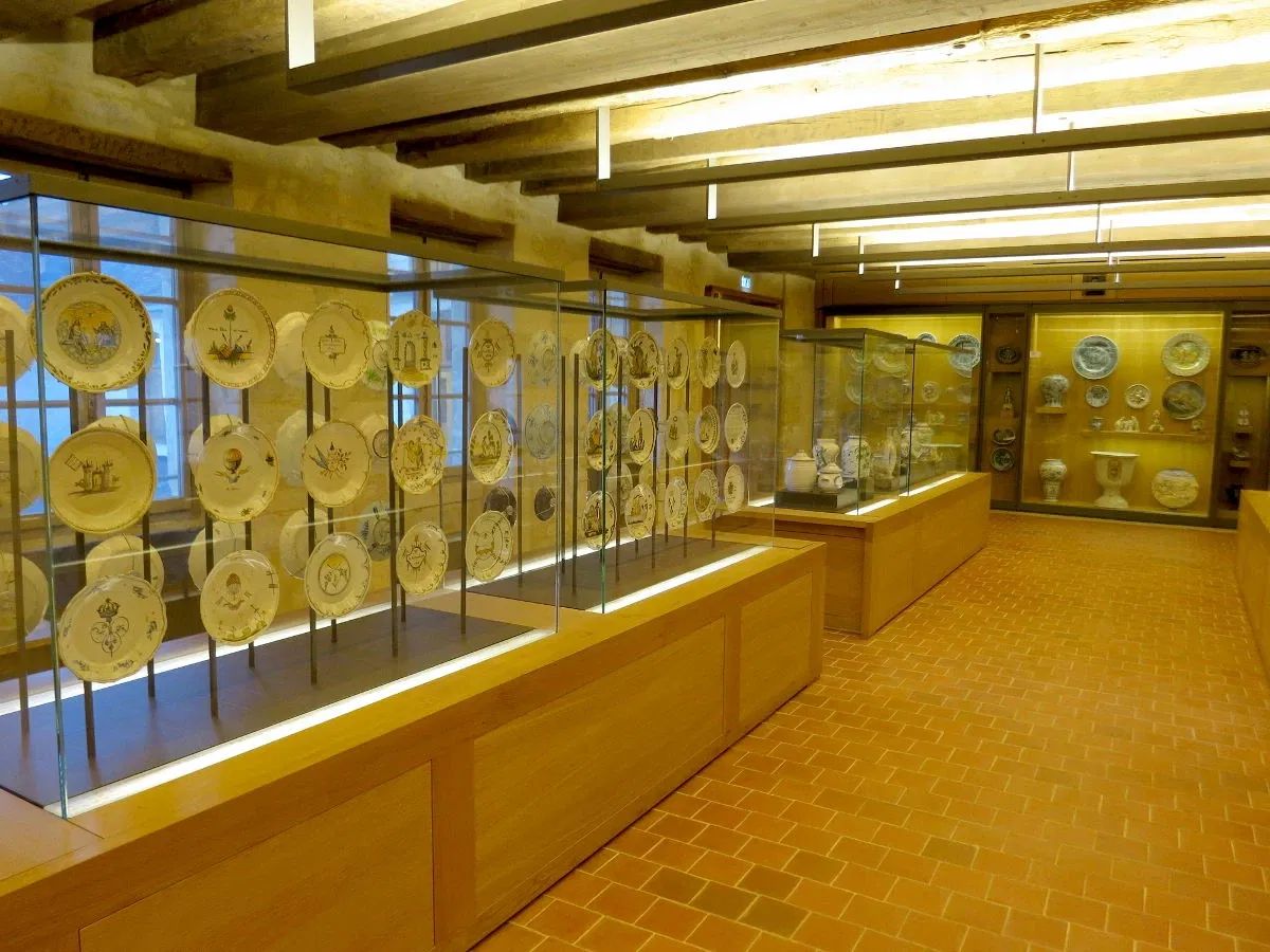 Earthenware and Fine Arts Museum