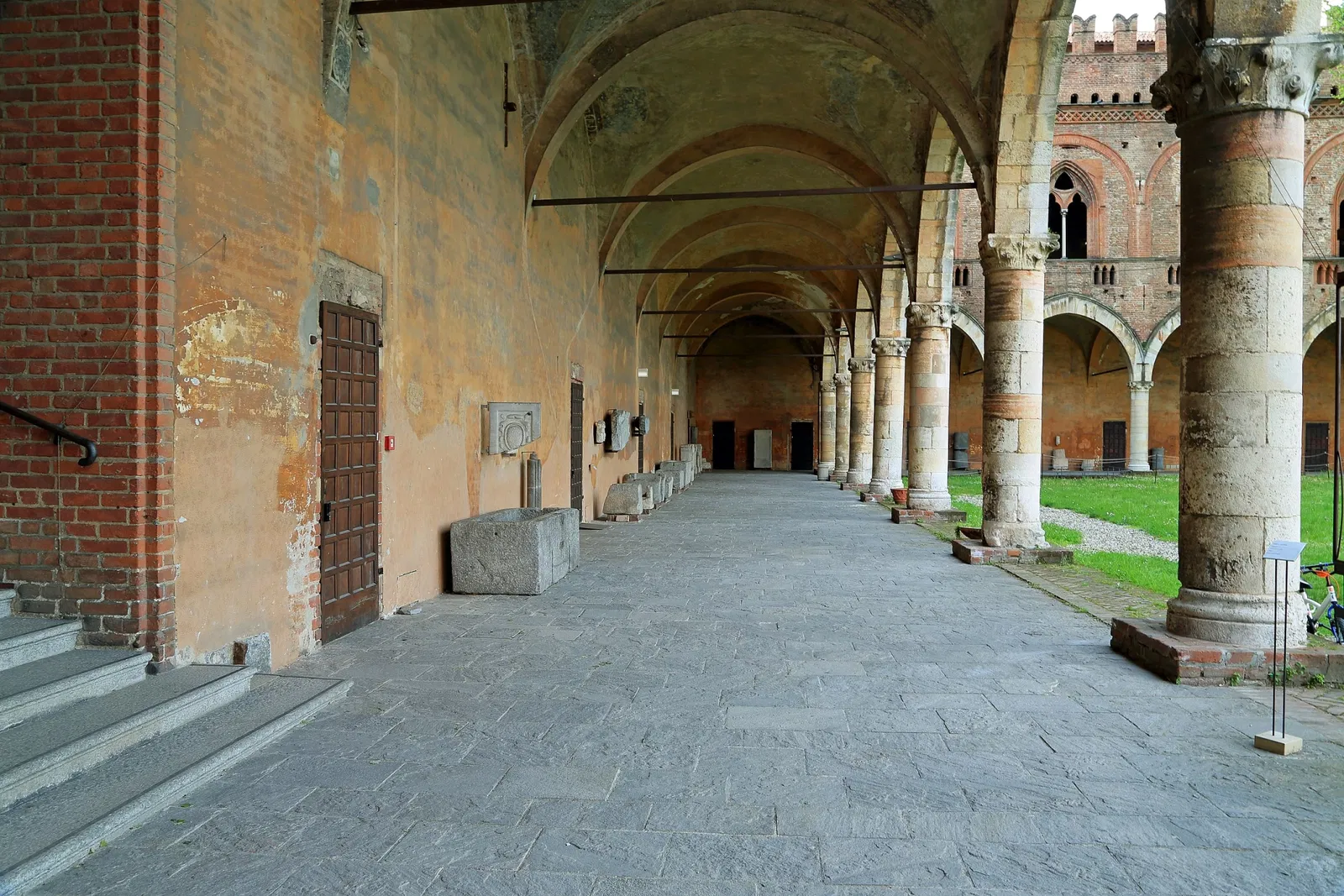 Scuderie del Castello Visconteo