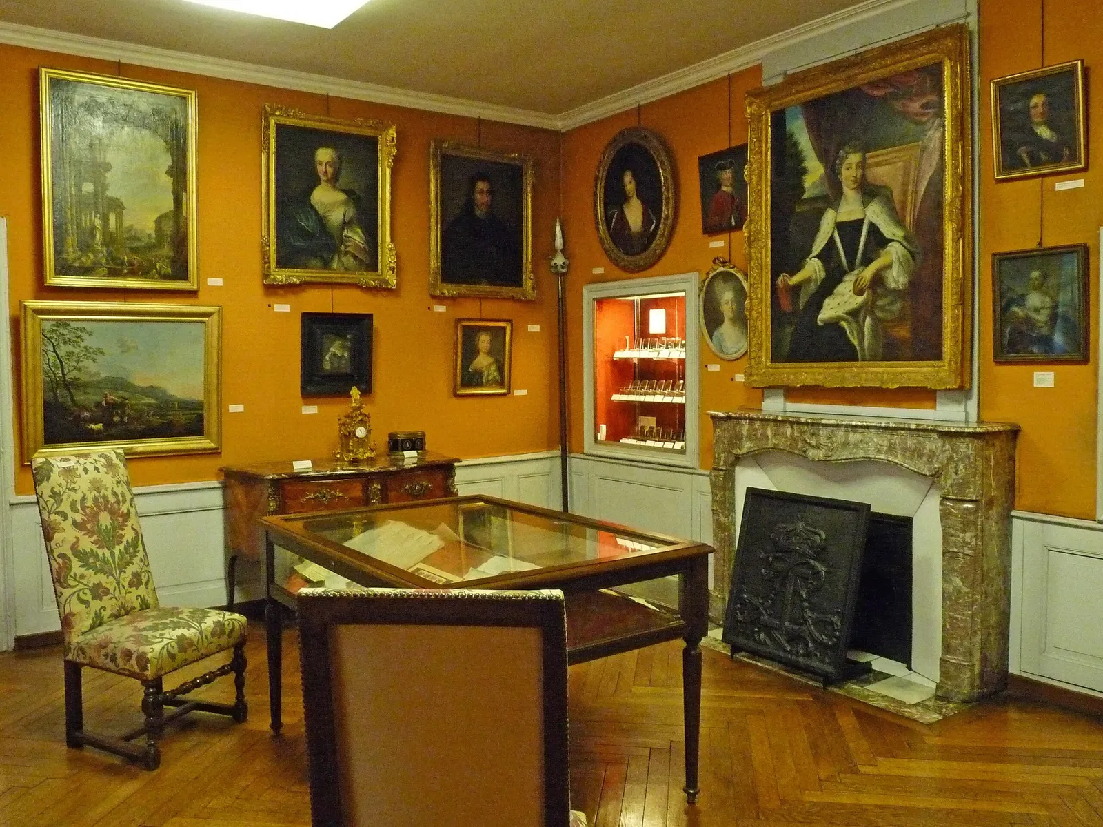 Musée Charles de Bruyères