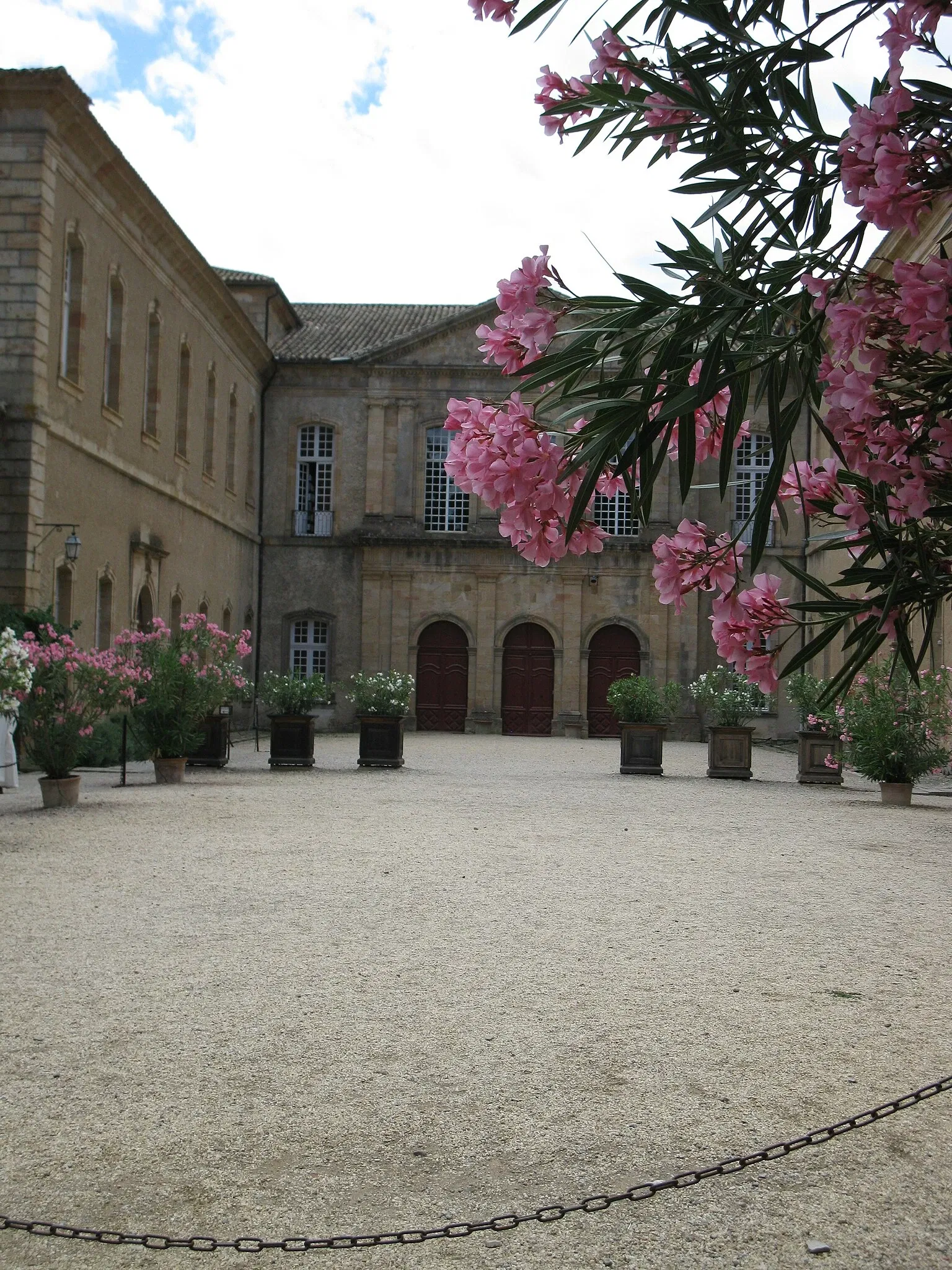 Abbaye de Lagrasse