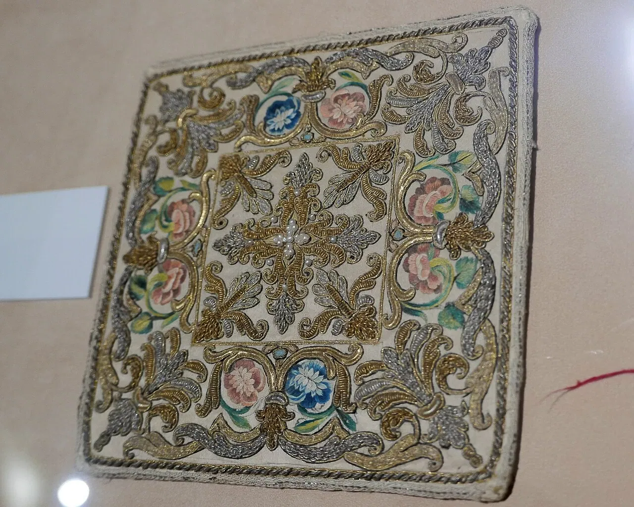 Pierre-de-Luxembourg Museum