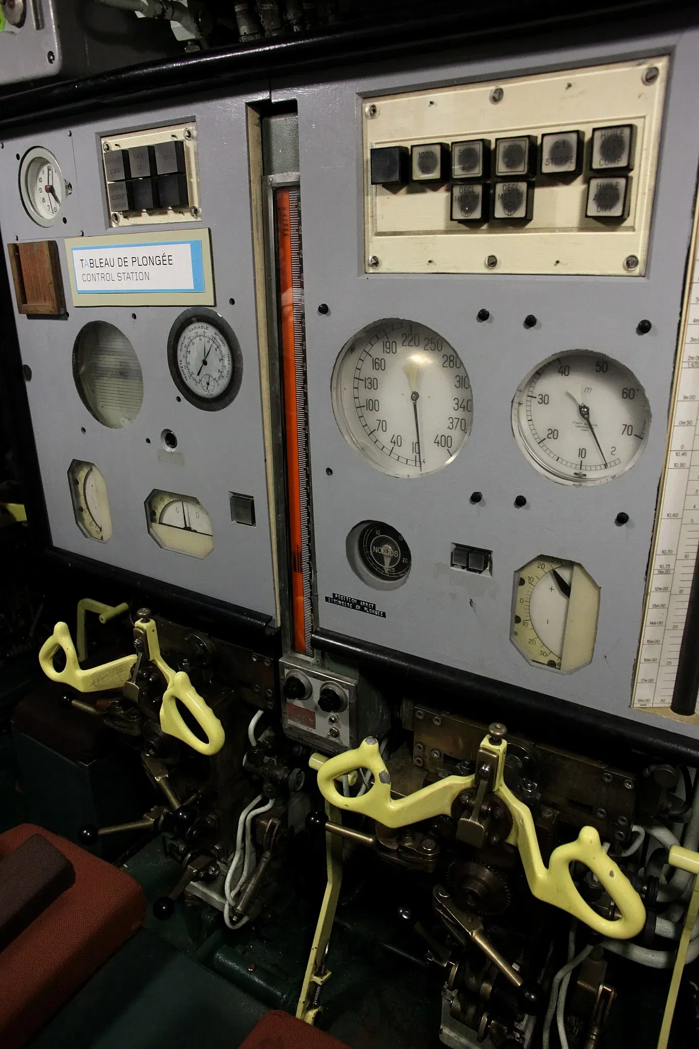 The Submarine Flore-S645 and its Museum