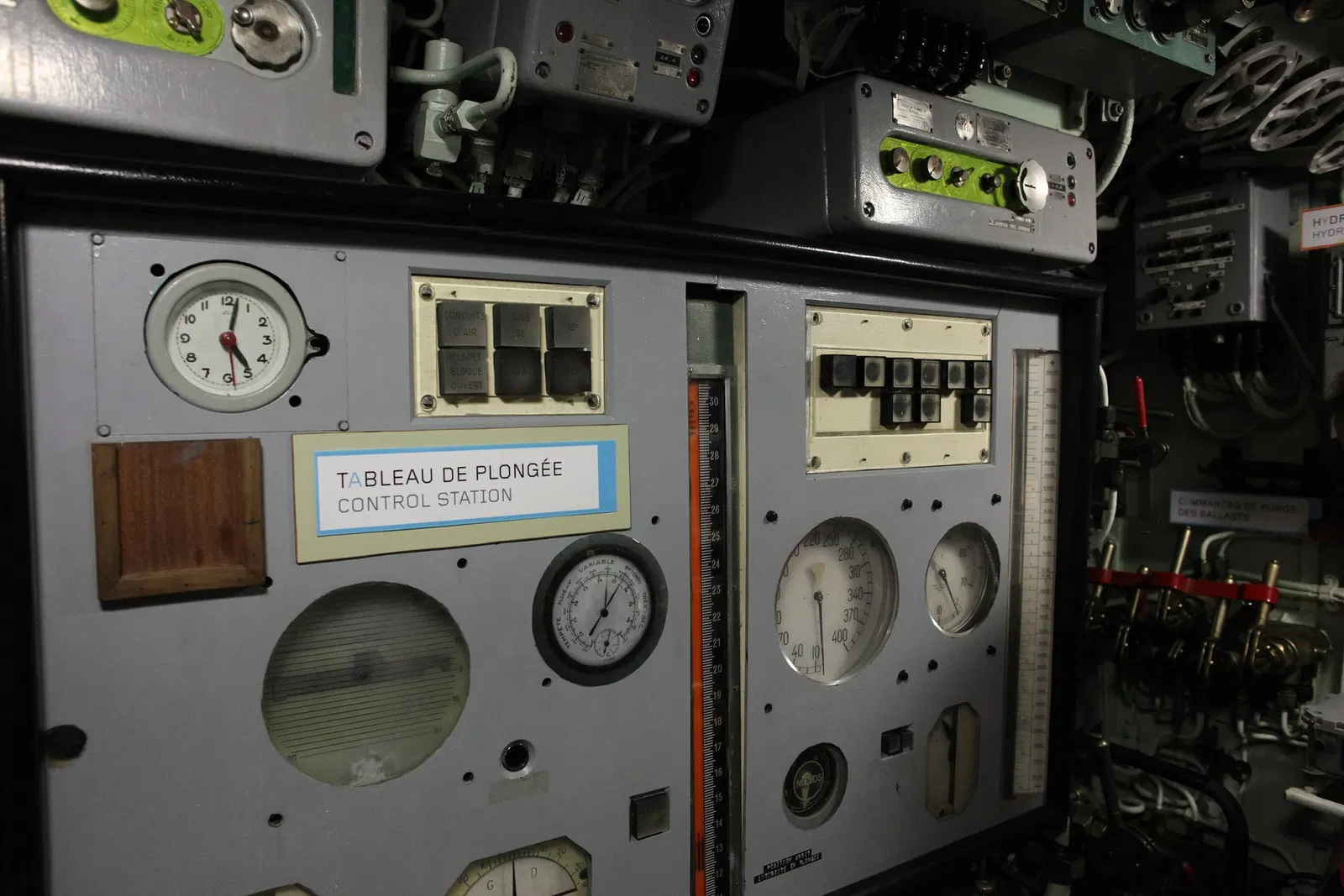 The Submarine Flore-S645 and its Museum