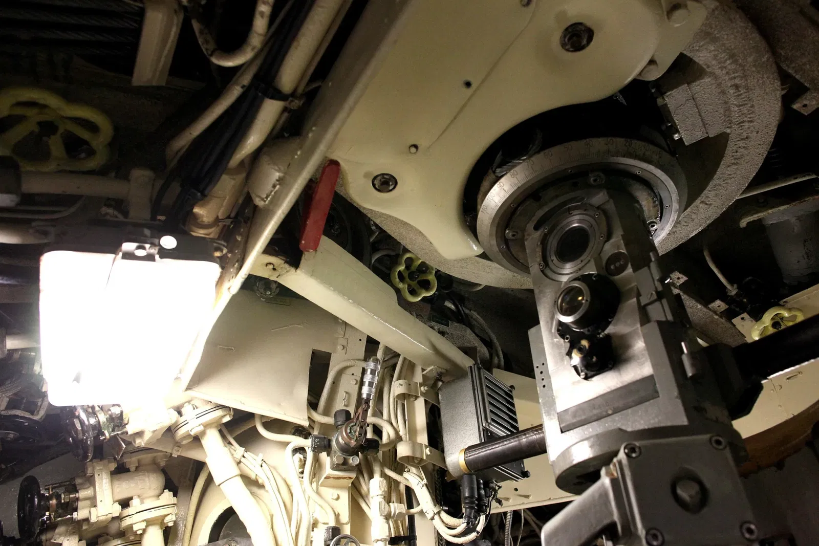 The Submarine Flore-S645 and its Museum