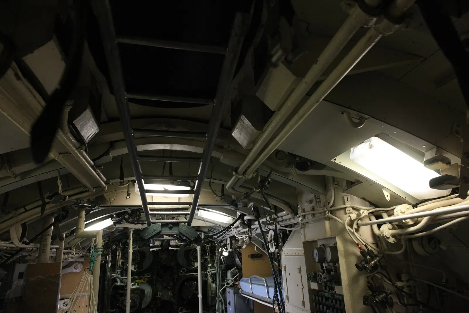 The Submarine Flore-S645 and its Museum